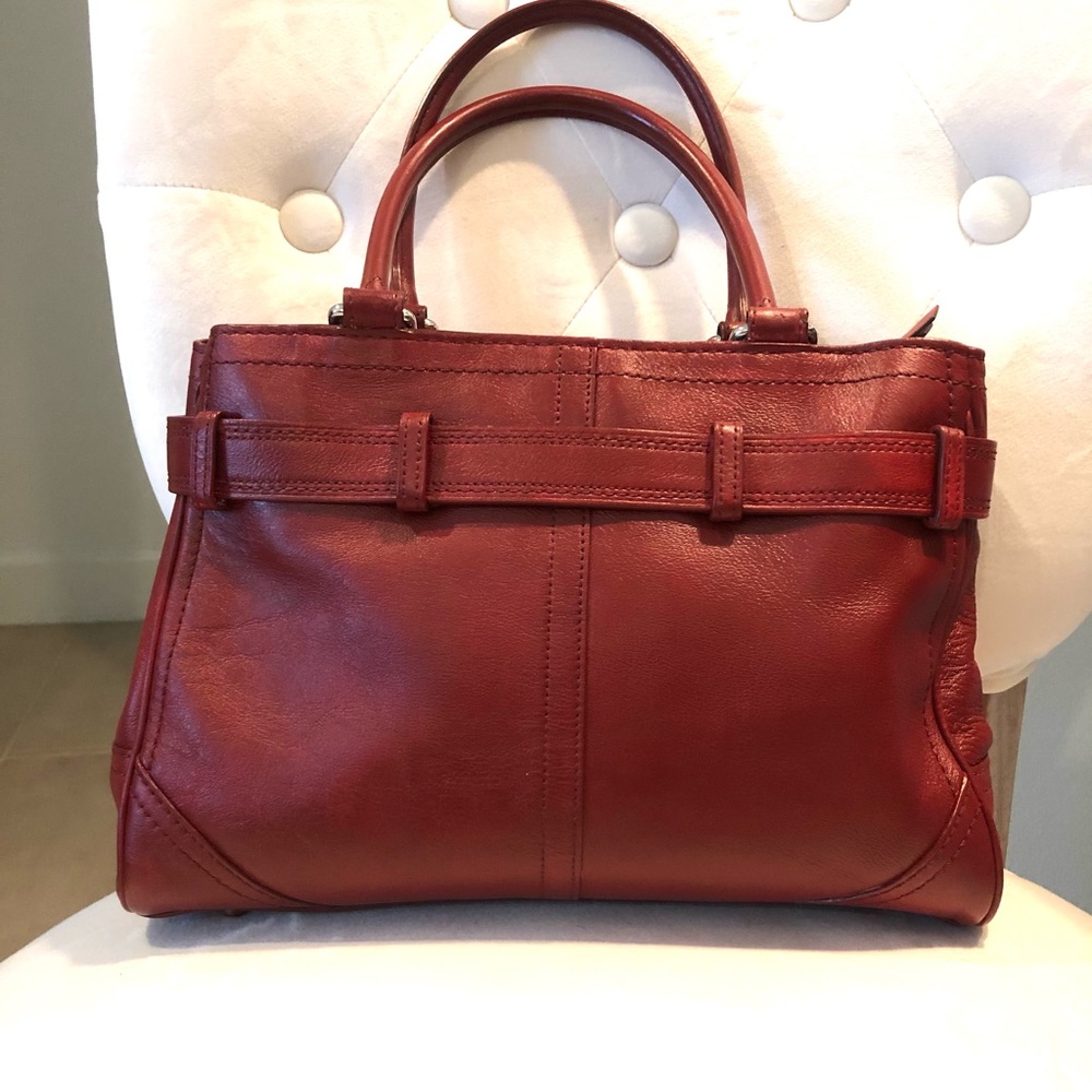 Coach bag , genuine leather new condition